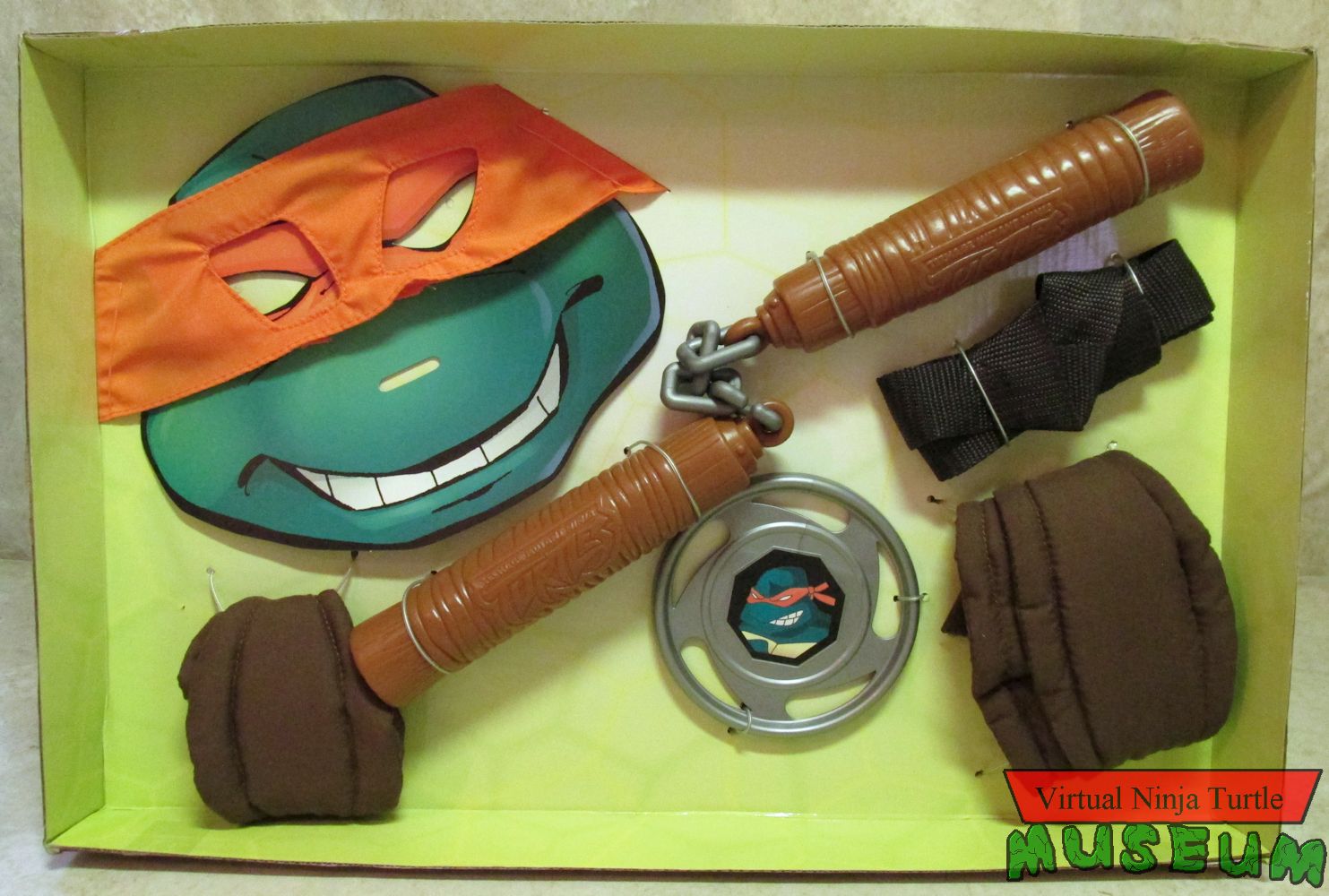 Michelangelo Ninja Gear contents