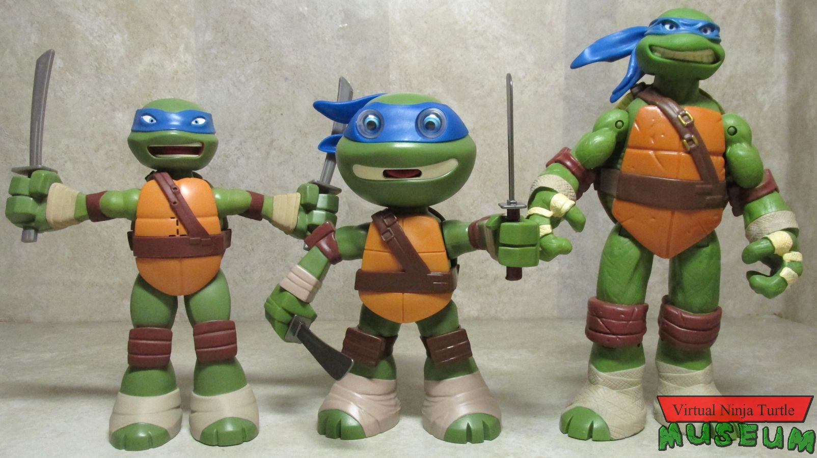 Squeeze 'Em Leonardo with Stretch N Shout and Battle Shell Leonardo