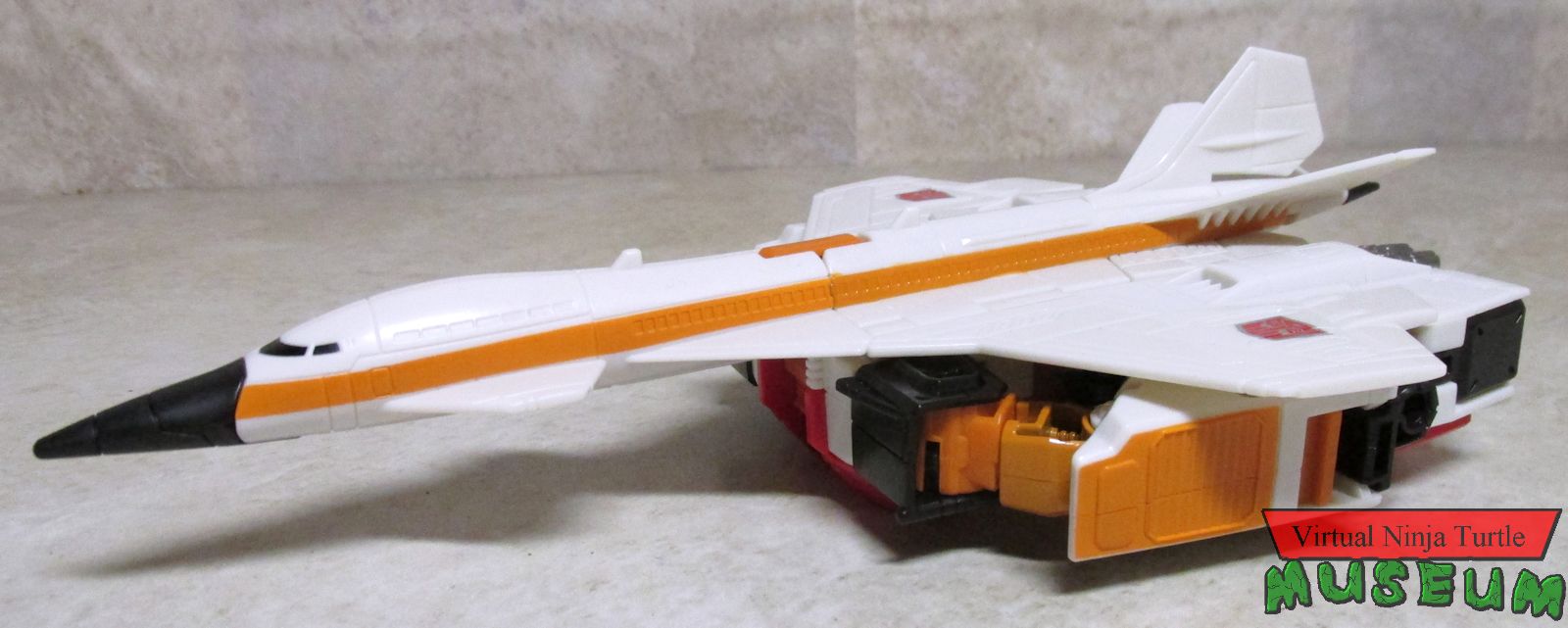 Silverbolt plane mode left profile